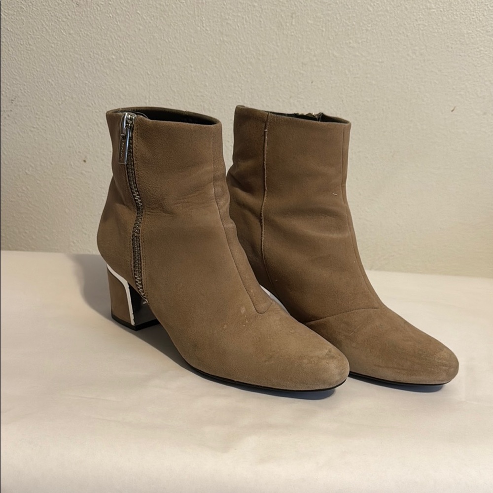 Women's Tan Ankle Boots